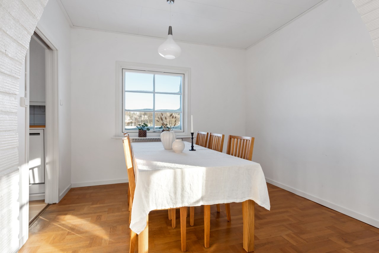 Björkkällevägen 42