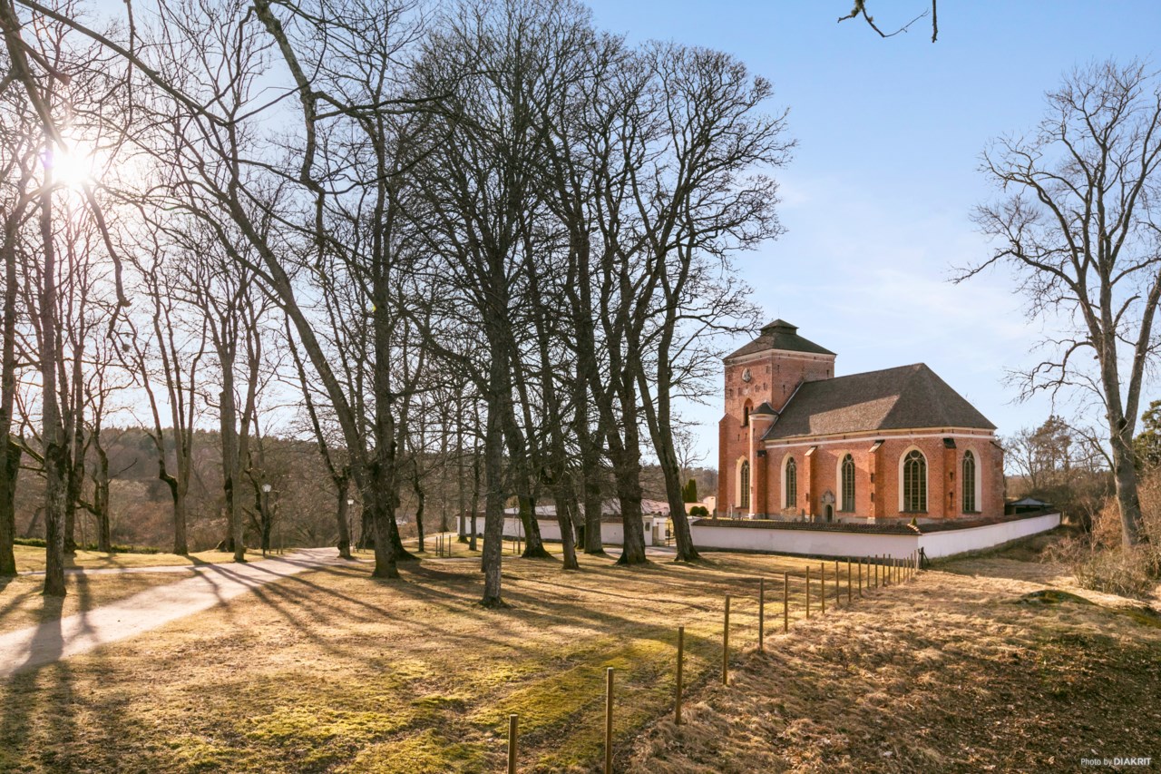 Barrskogsvägen 9