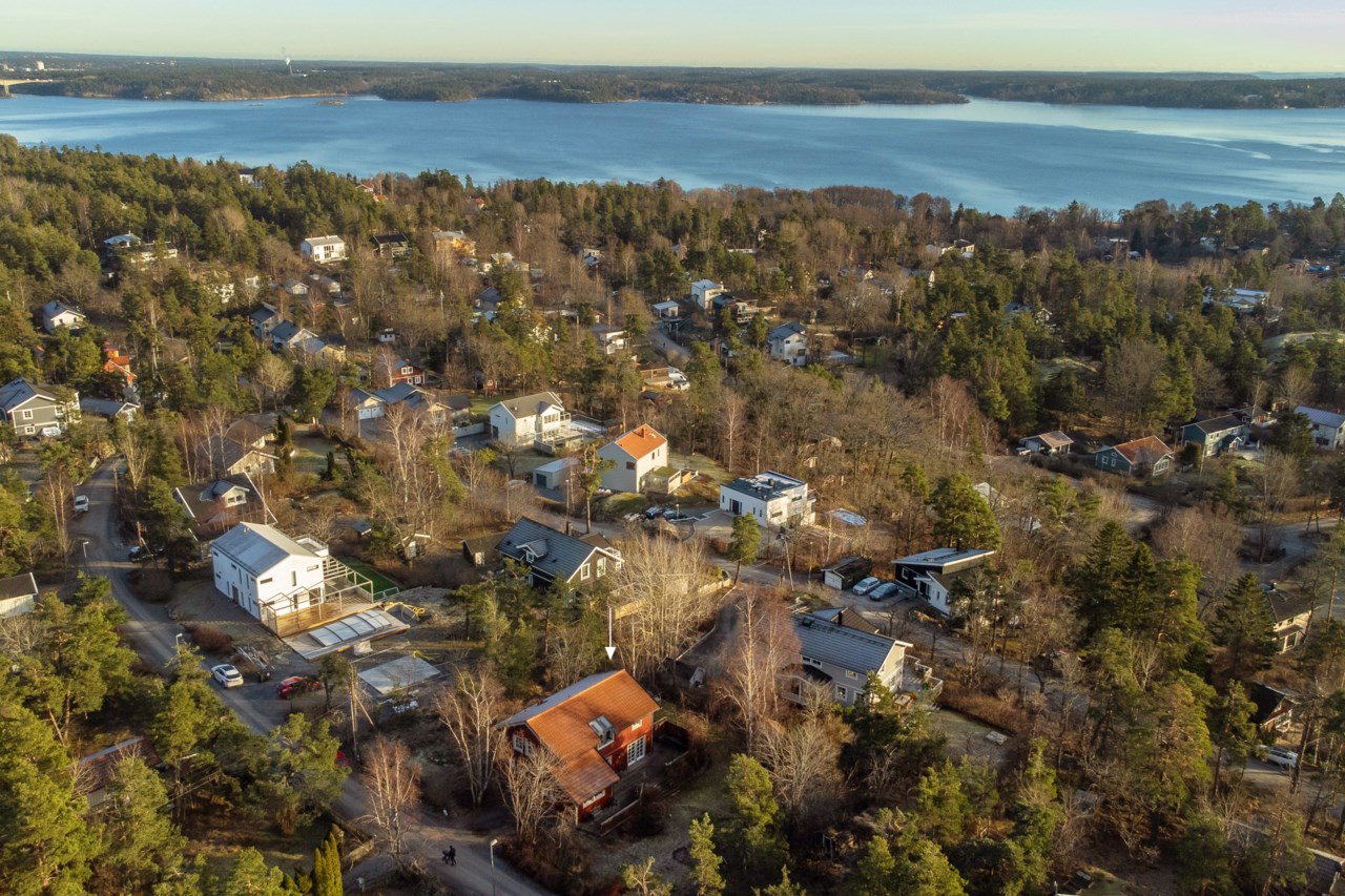 Husarvägen 10