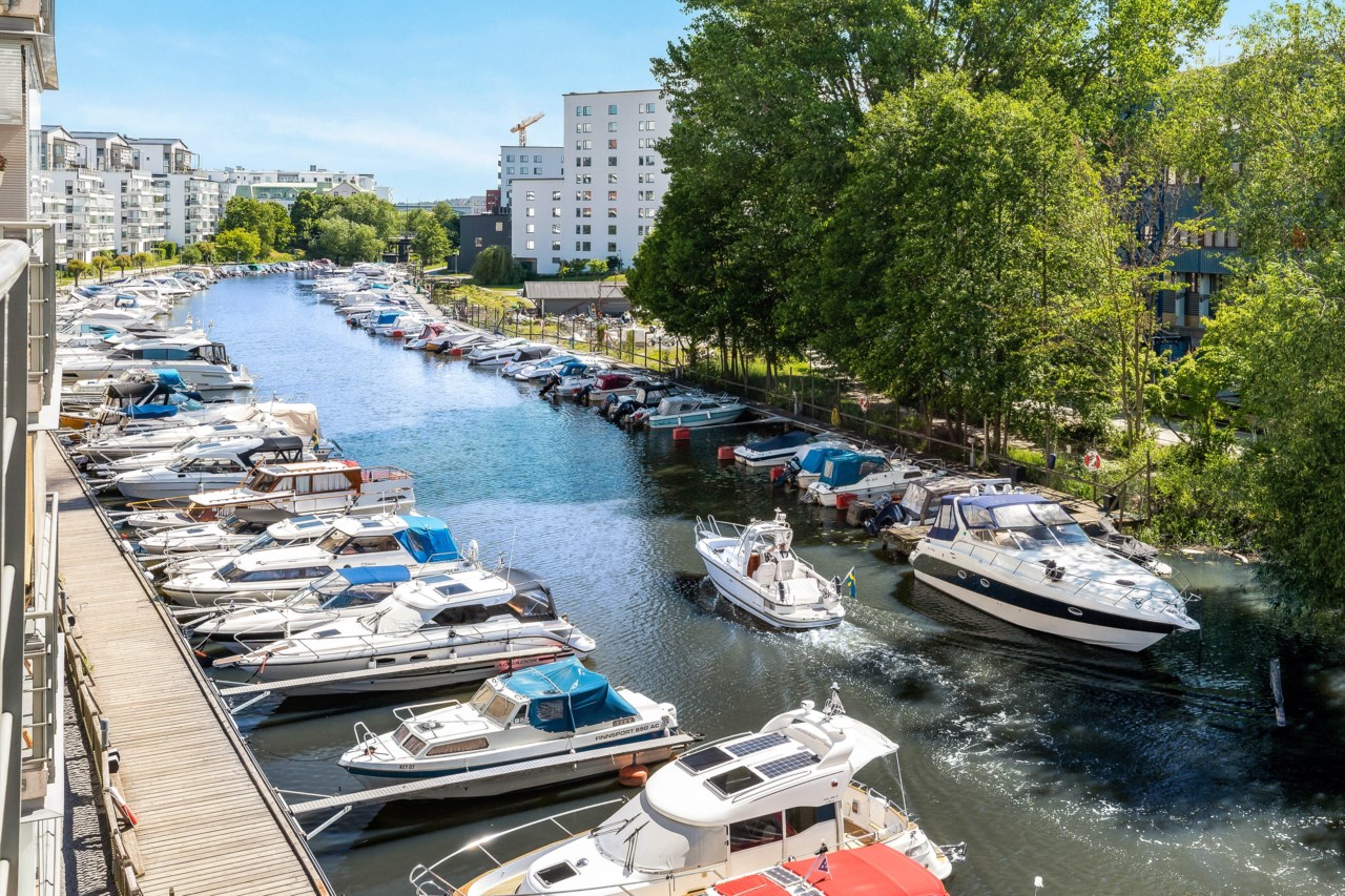 Ågatan 18