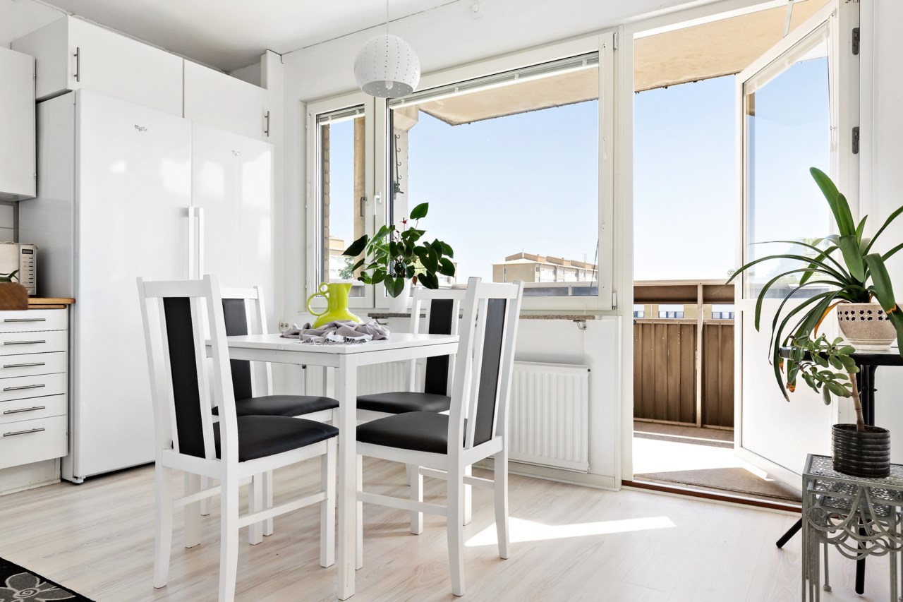 Jakobs väg 15
