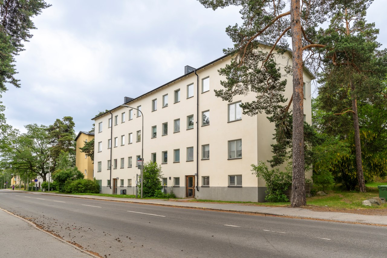 Finn Malmgrens väg 40