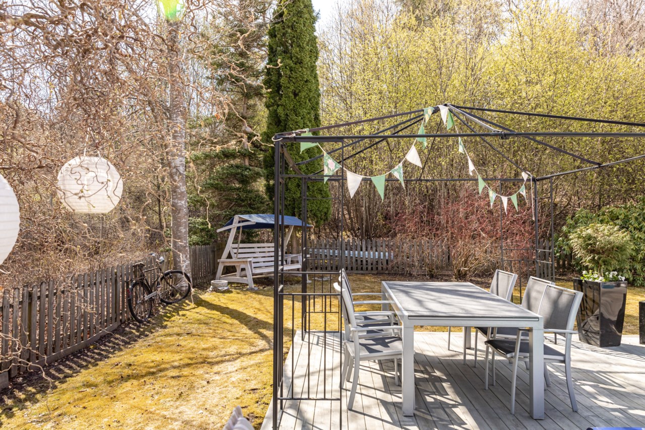 Pergola på altanen