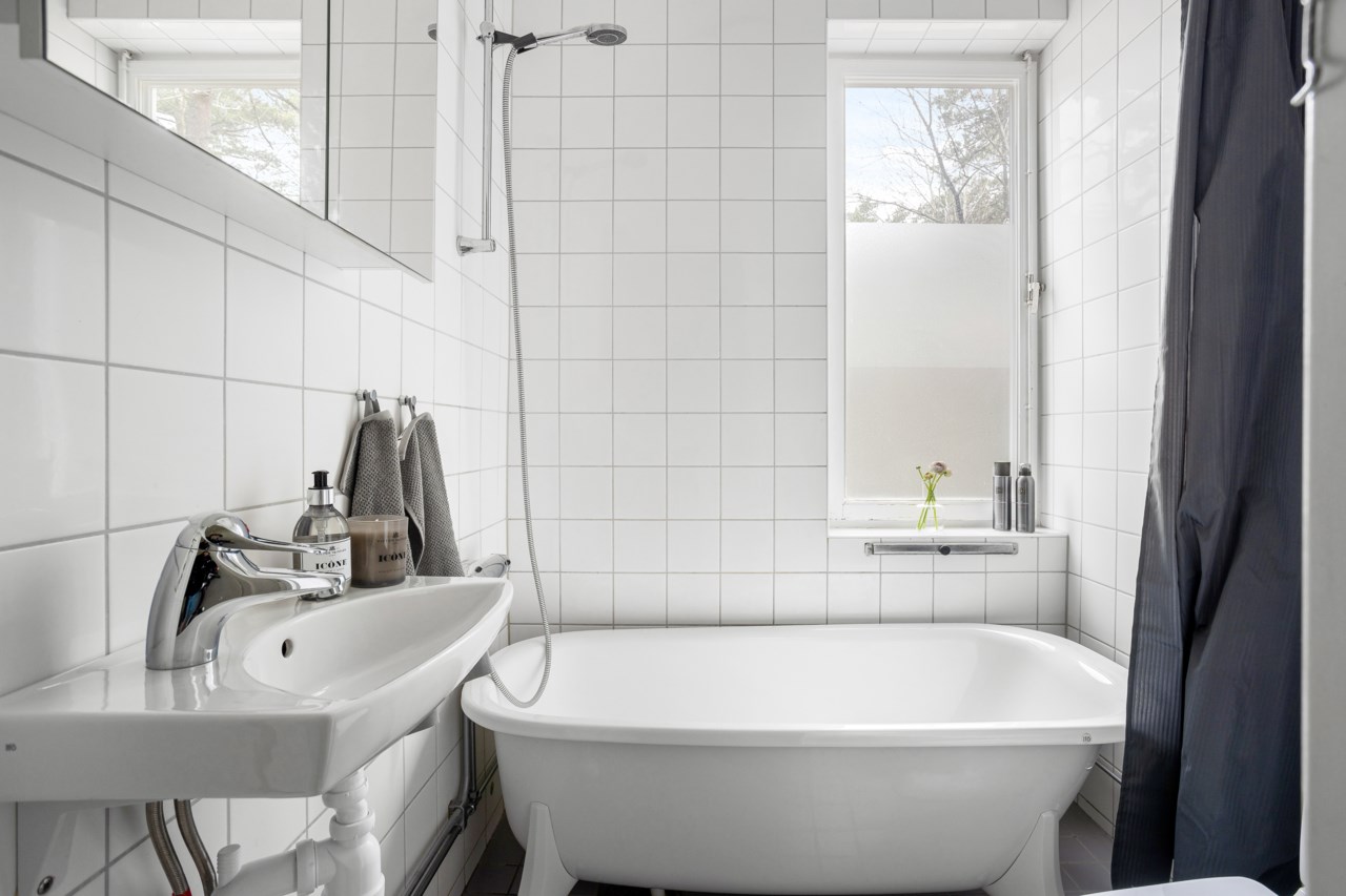 Byggmästarvägen 23