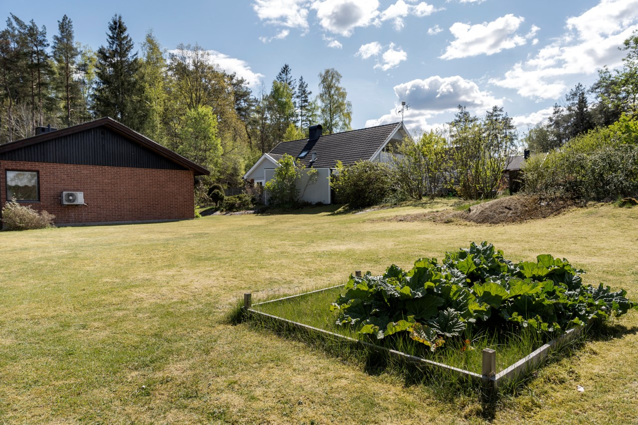 Brattåsvägen 8