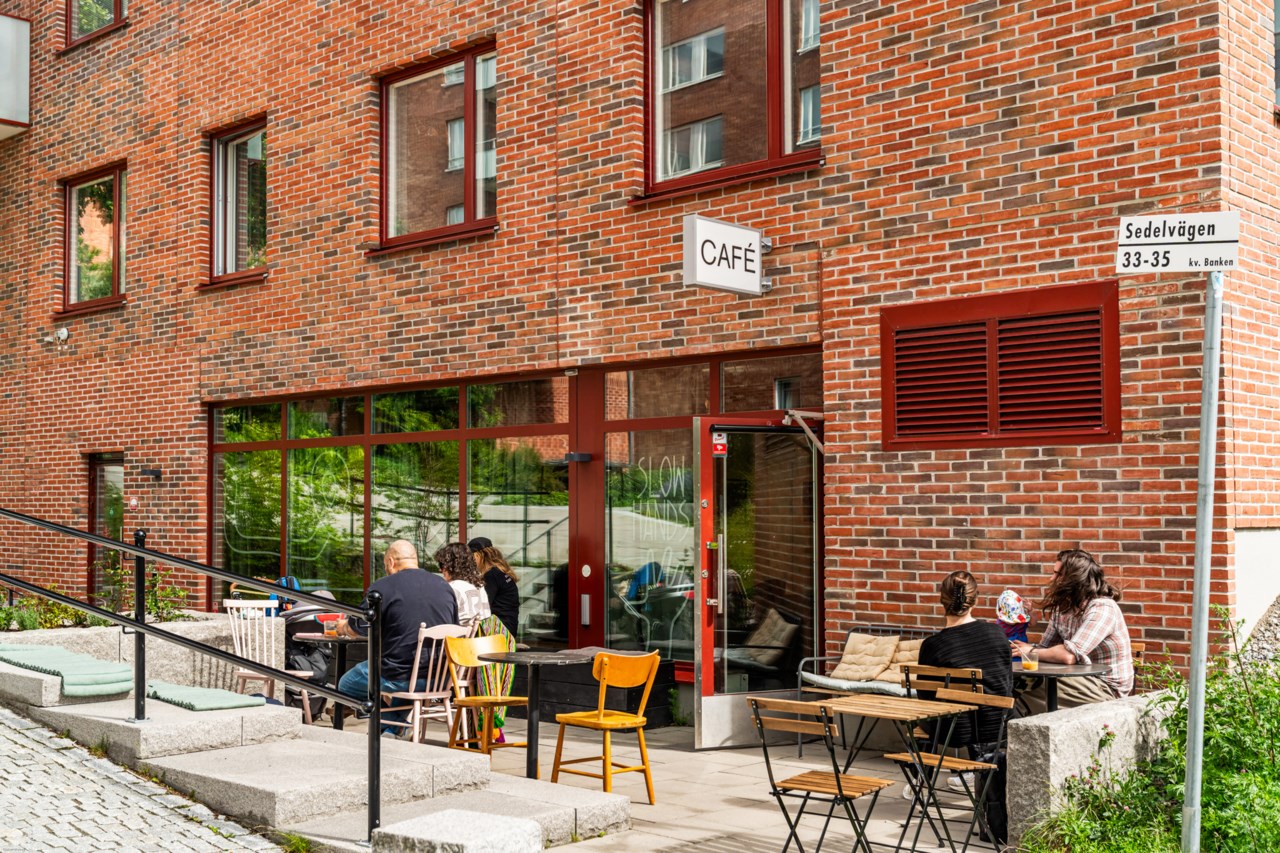 Sparbanksvägen 16