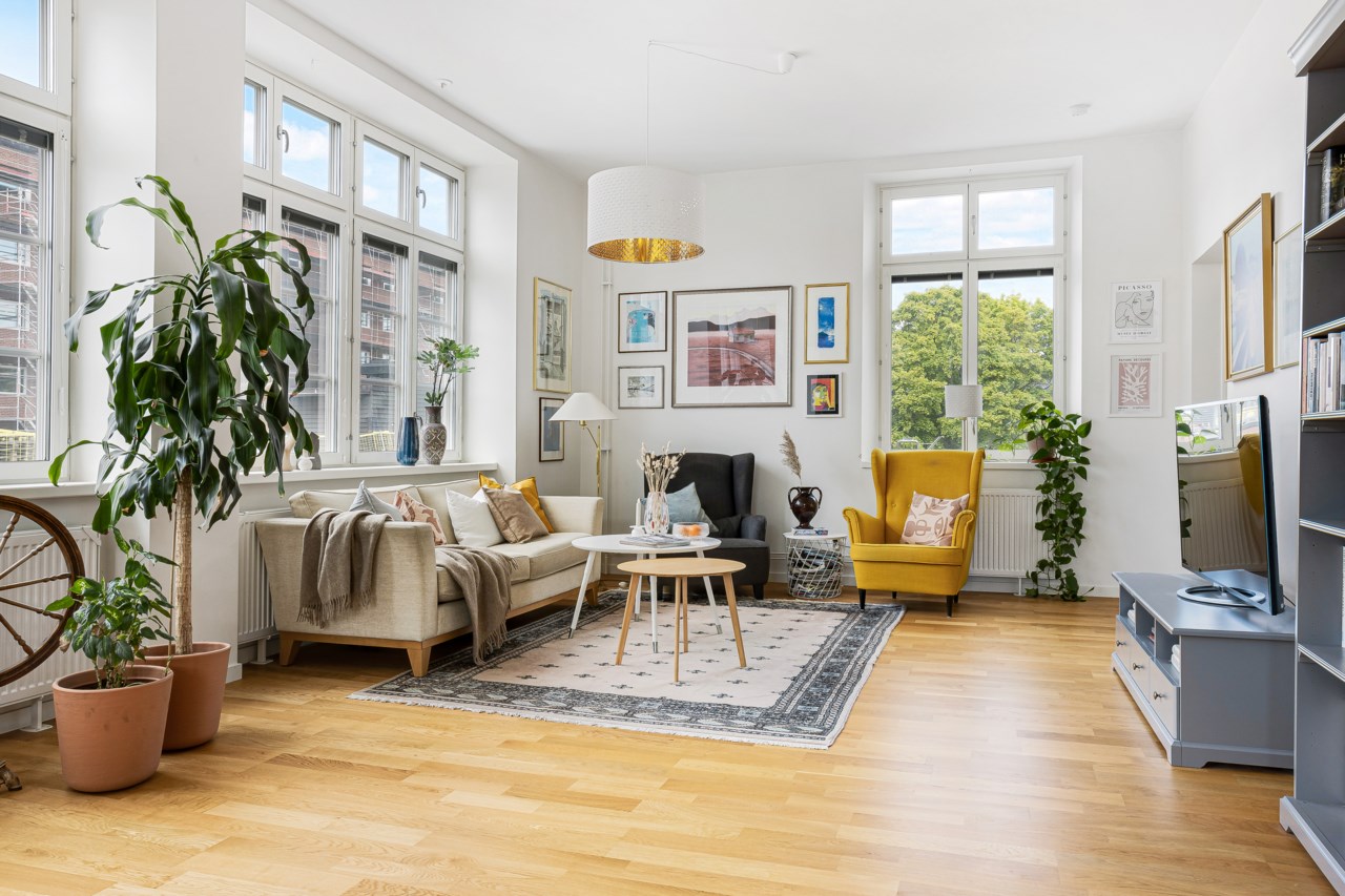 Follingbogatan 28