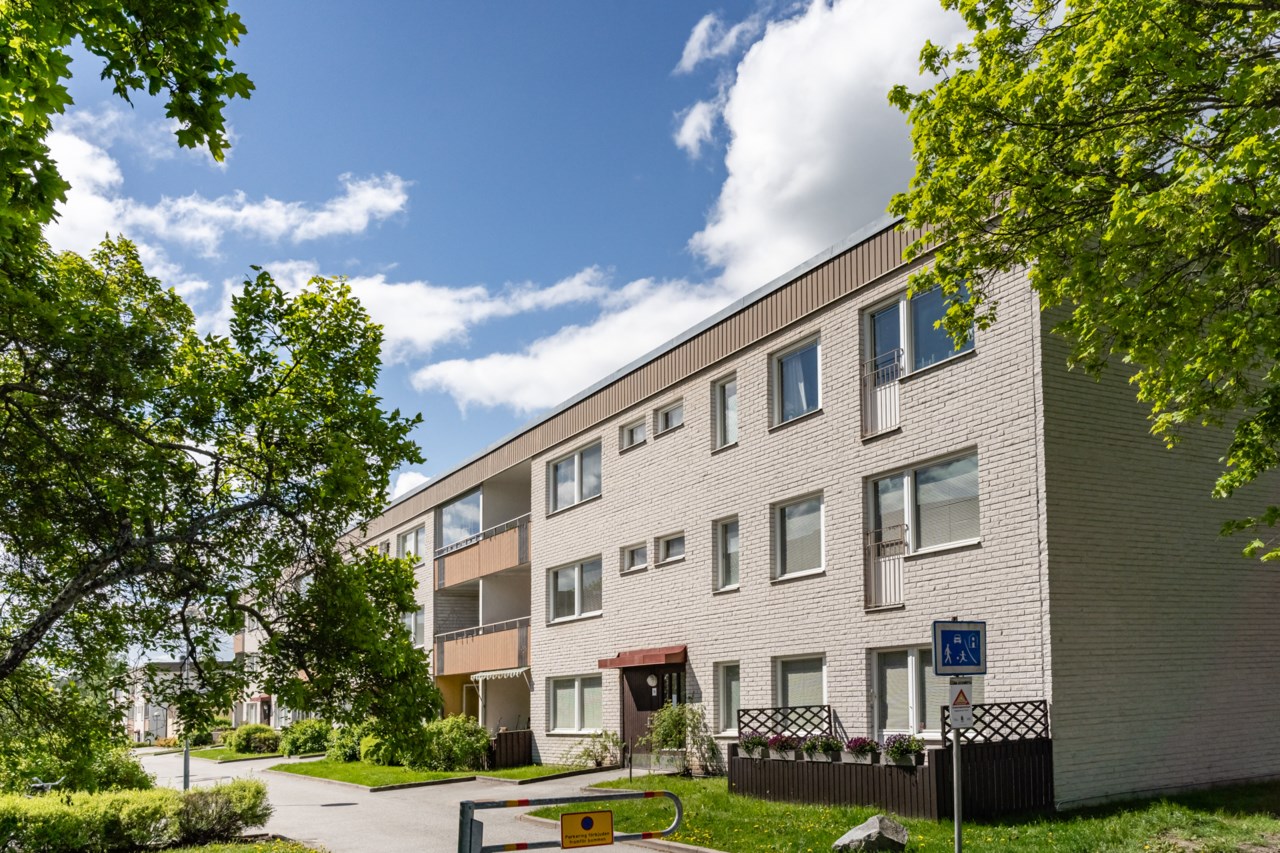 Hallonvägen 78