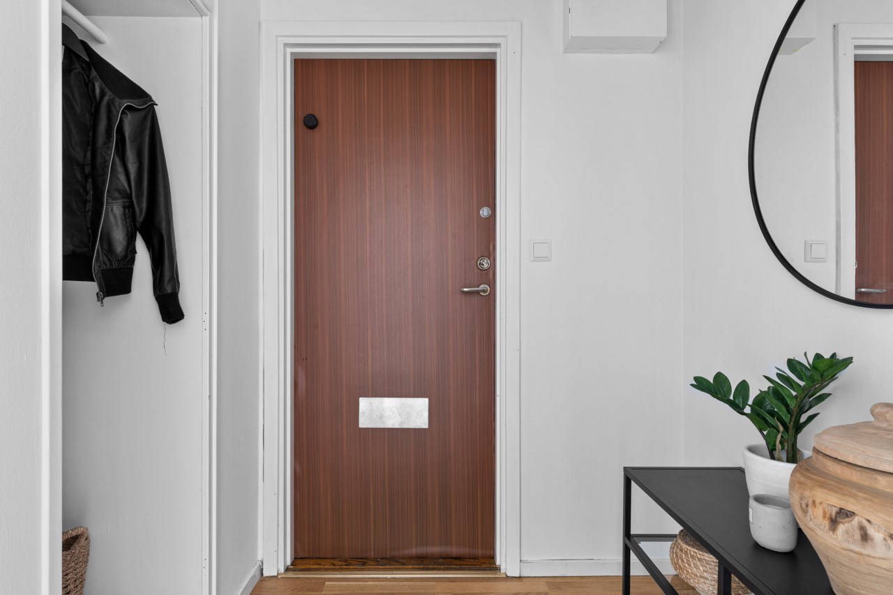 Emaljvägen 10, 1 tr