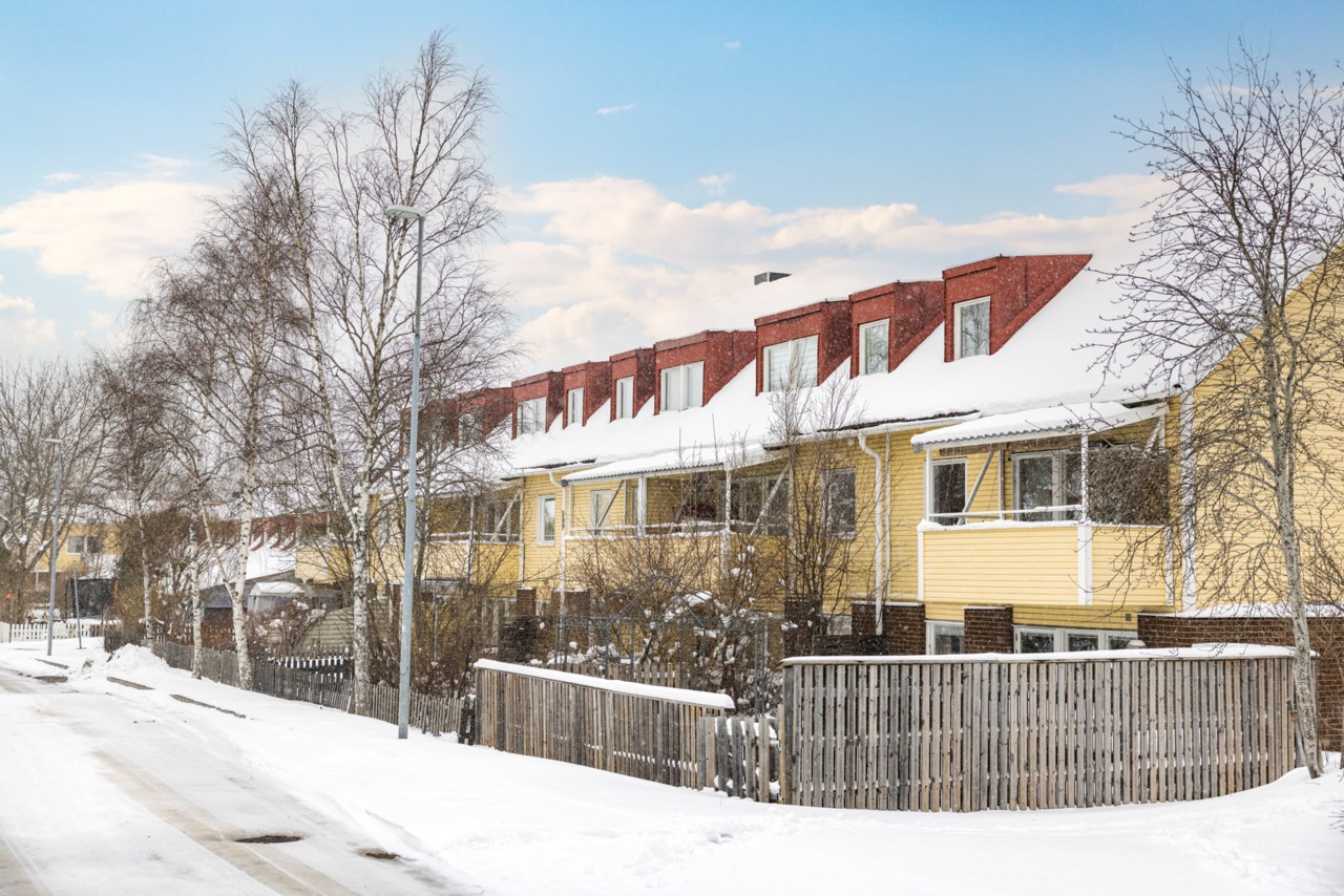 Takpannevägen 18