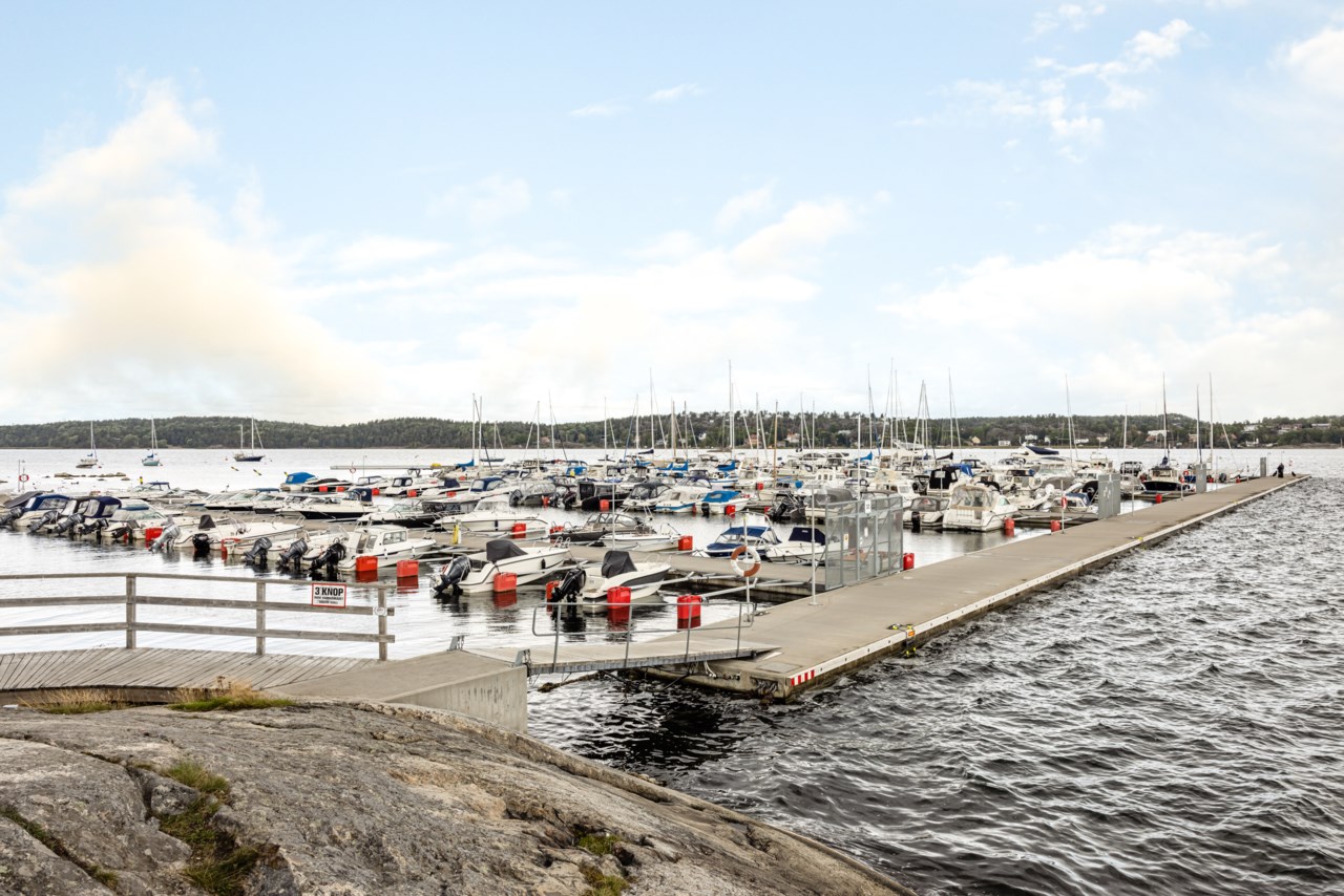 Breviksvägen 140