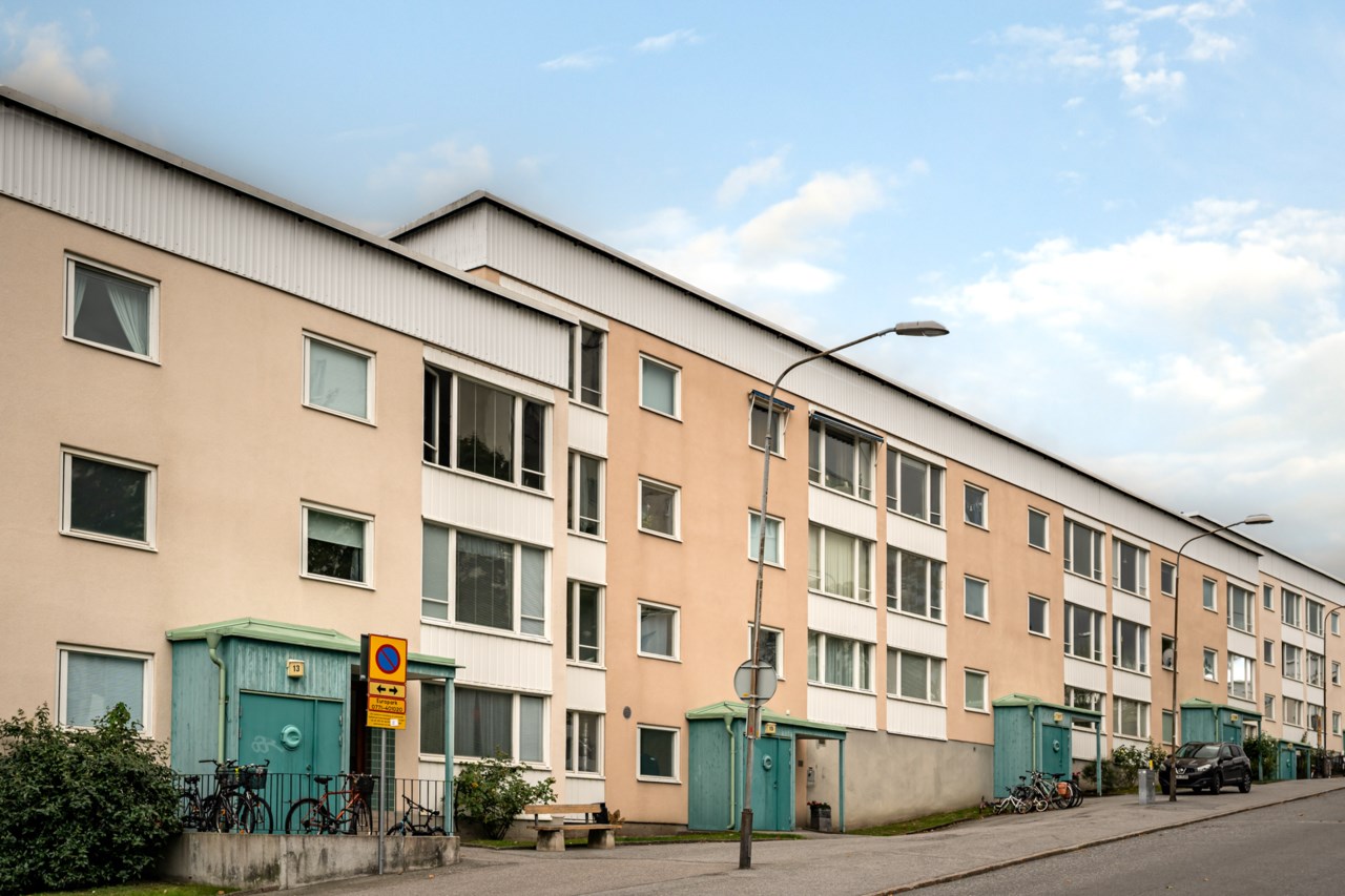 Molkomsbacken 15