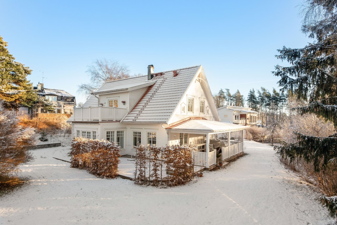 Rättarbodavägen 27