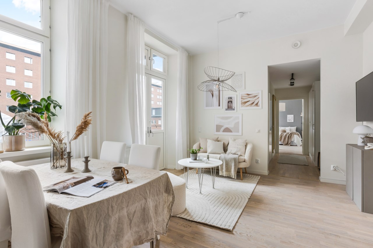 Follingbogatan 28