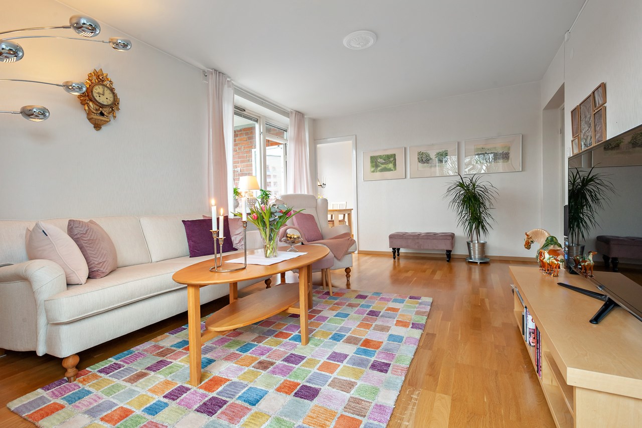 Färnebogatan 64, 6 tr