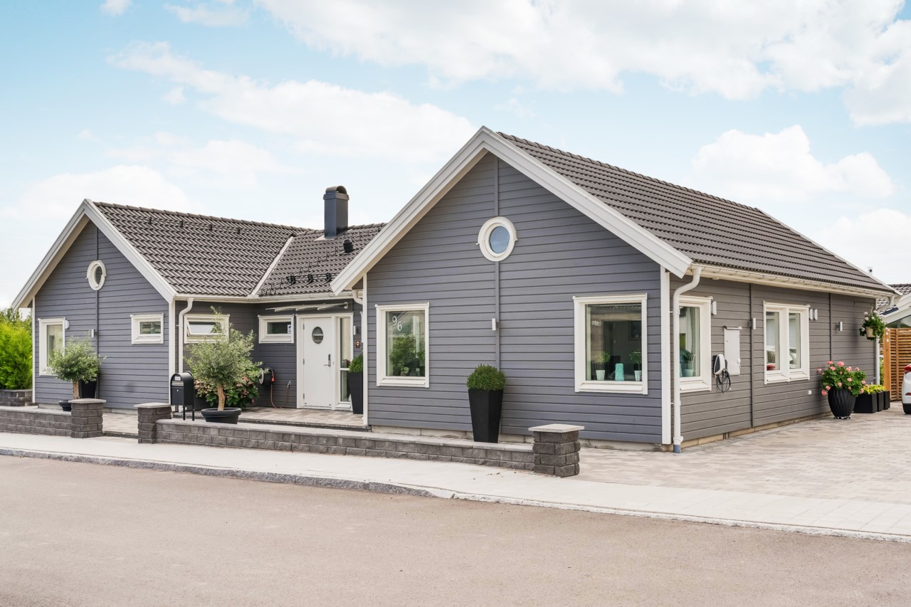 Rosentorpsvagen 96 75