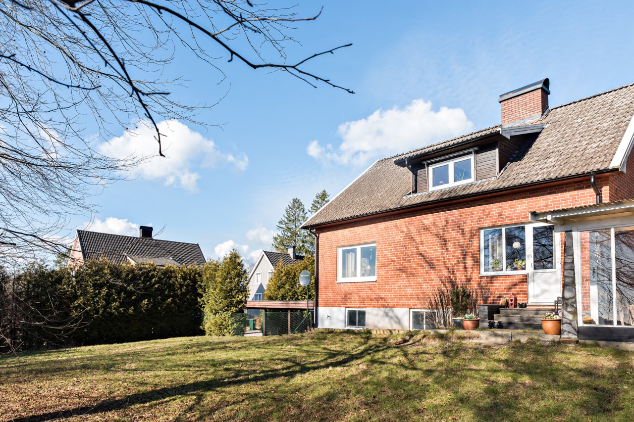 Wallbergs väg 12