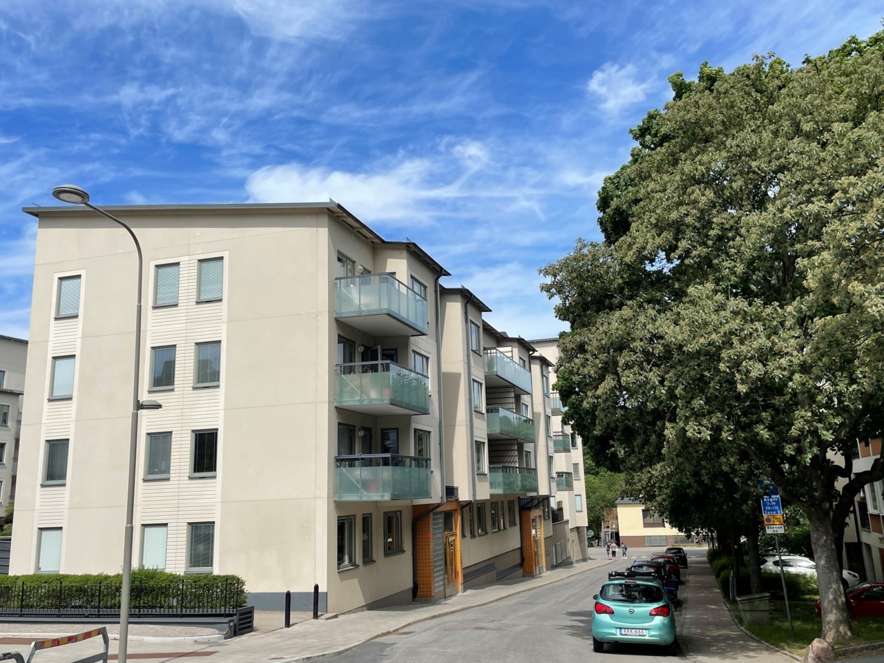 Lugnt läge i modern fastighet