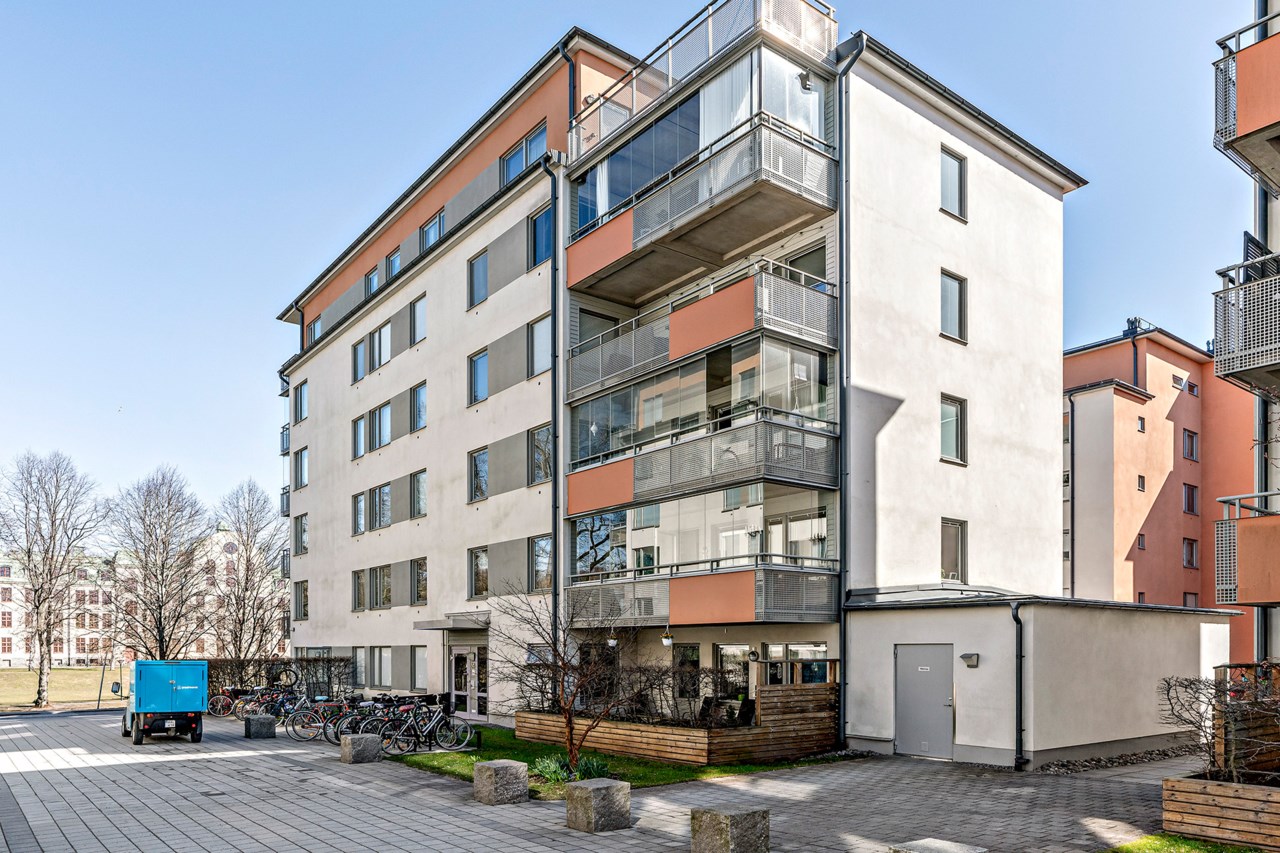 Stora Kvinns Väg 64, 1 tr