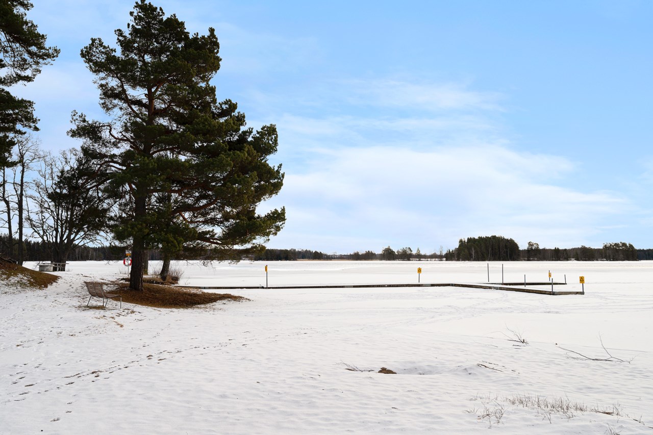 Vinterbild på Virsbosjön en liten bit bort.