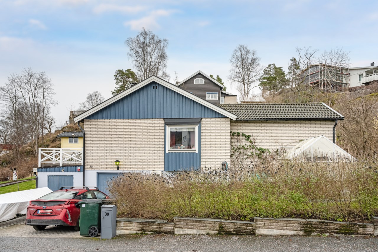 Norra Bondevägen 30