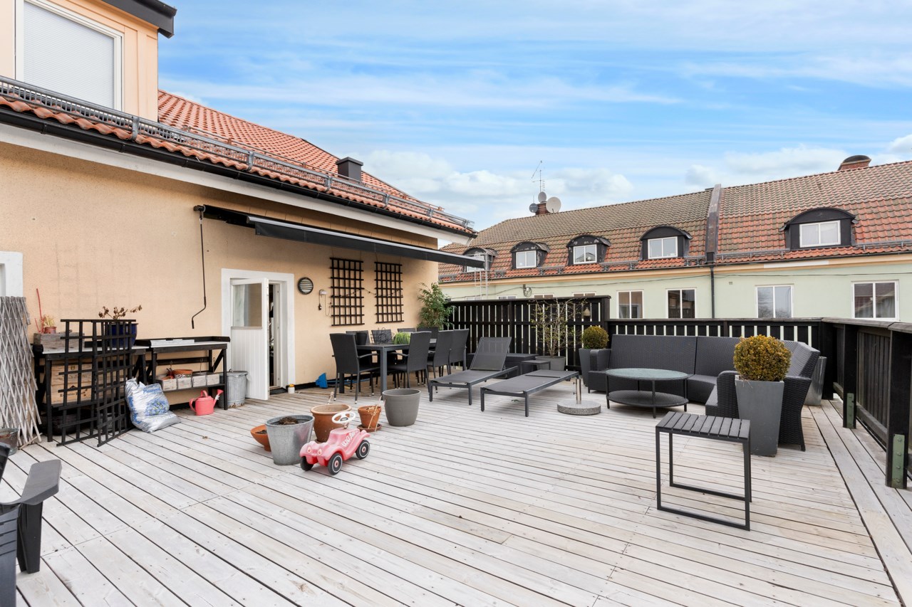 Lgh 1101 Stor uteplats