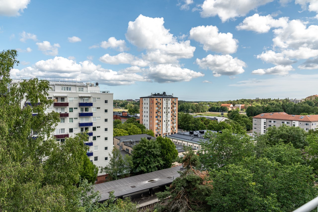 Knektvägen 17