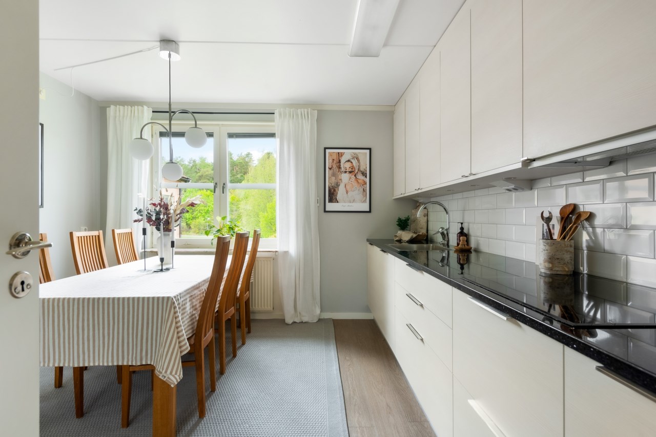 Bäckbornas väg 37