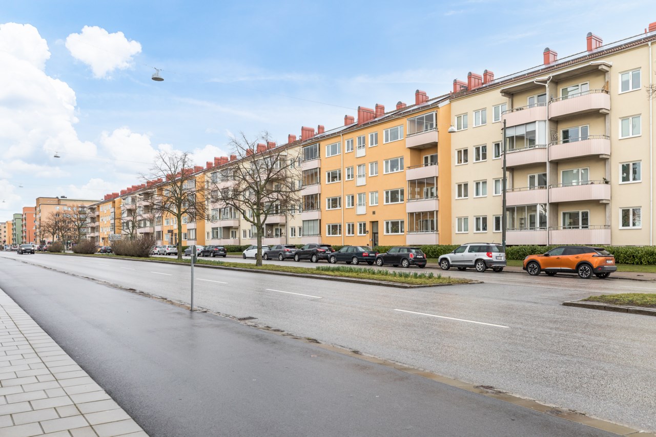 Sallerupsvägen 32H