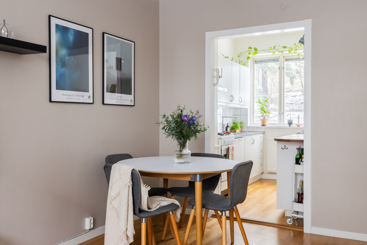 LM Ericssons väg 3