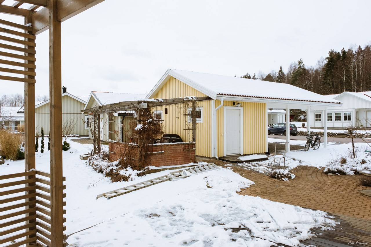 Bärby byväg 6