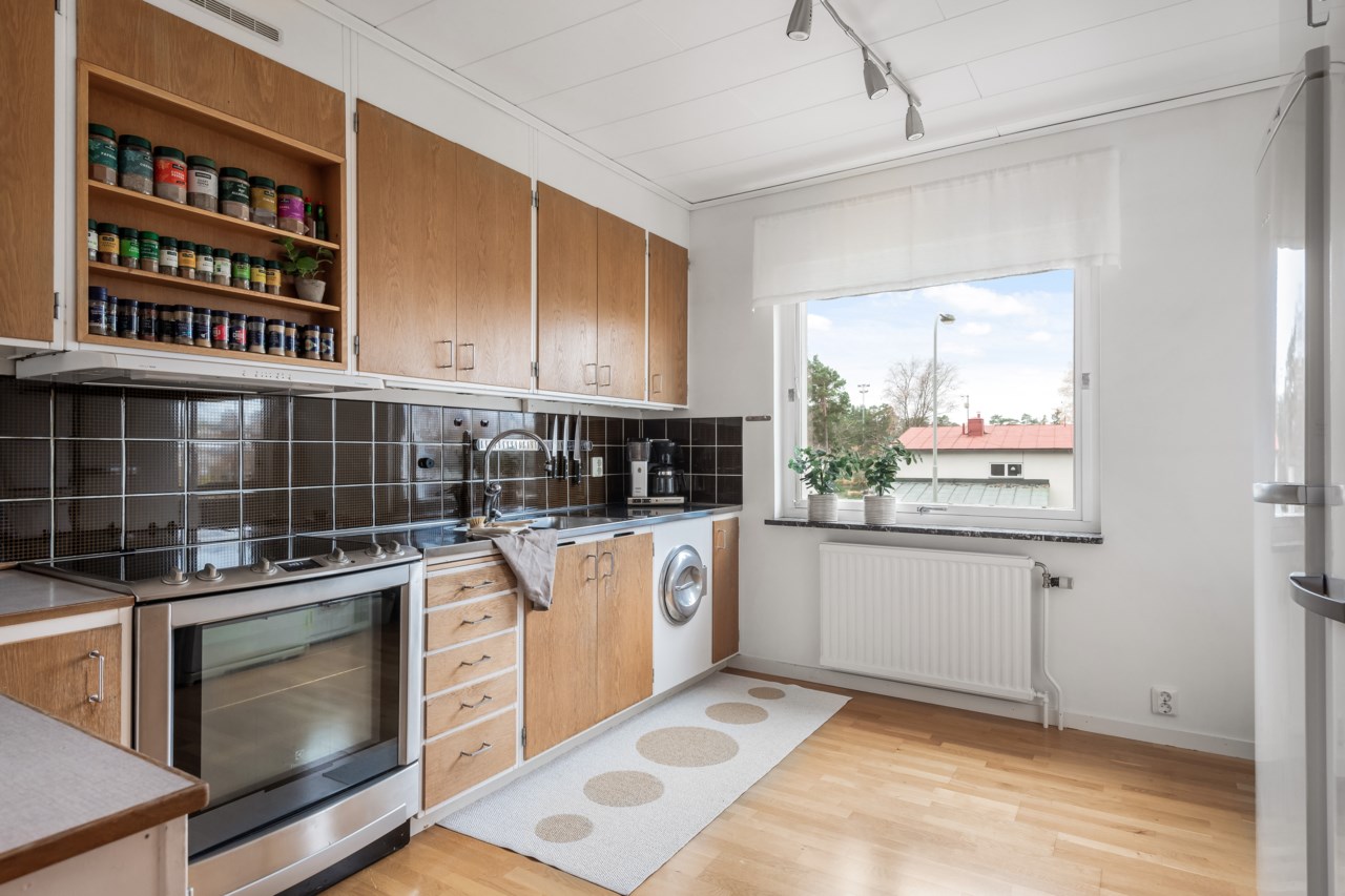Kaprifolvägen 34