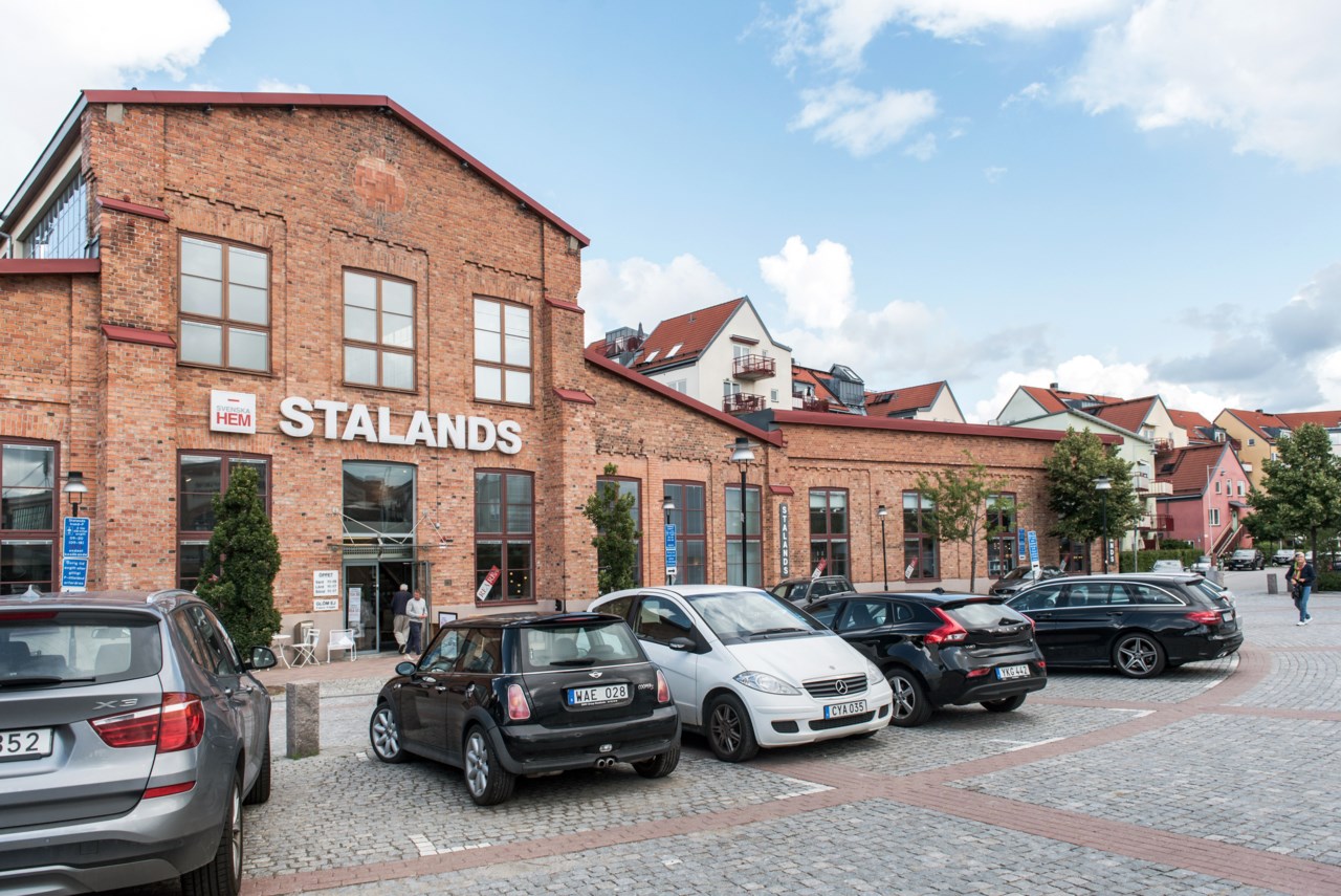 Bebyggelsen i området har stor variation