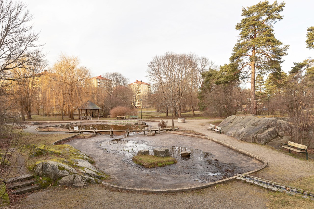 Skulptörvägen 18