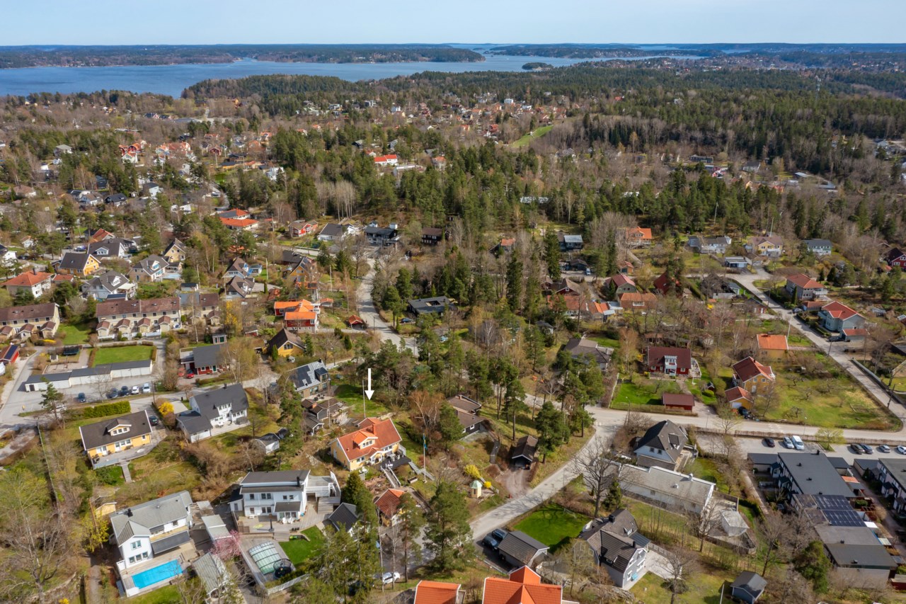 Fjällbrudens väg 17