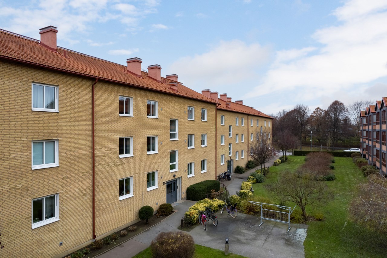 Larvigatan 27B
