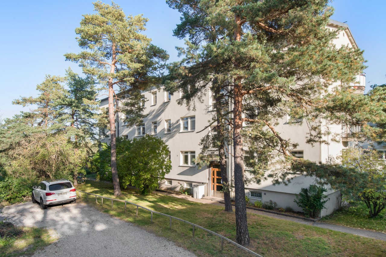 Per Lindeströms väg 79