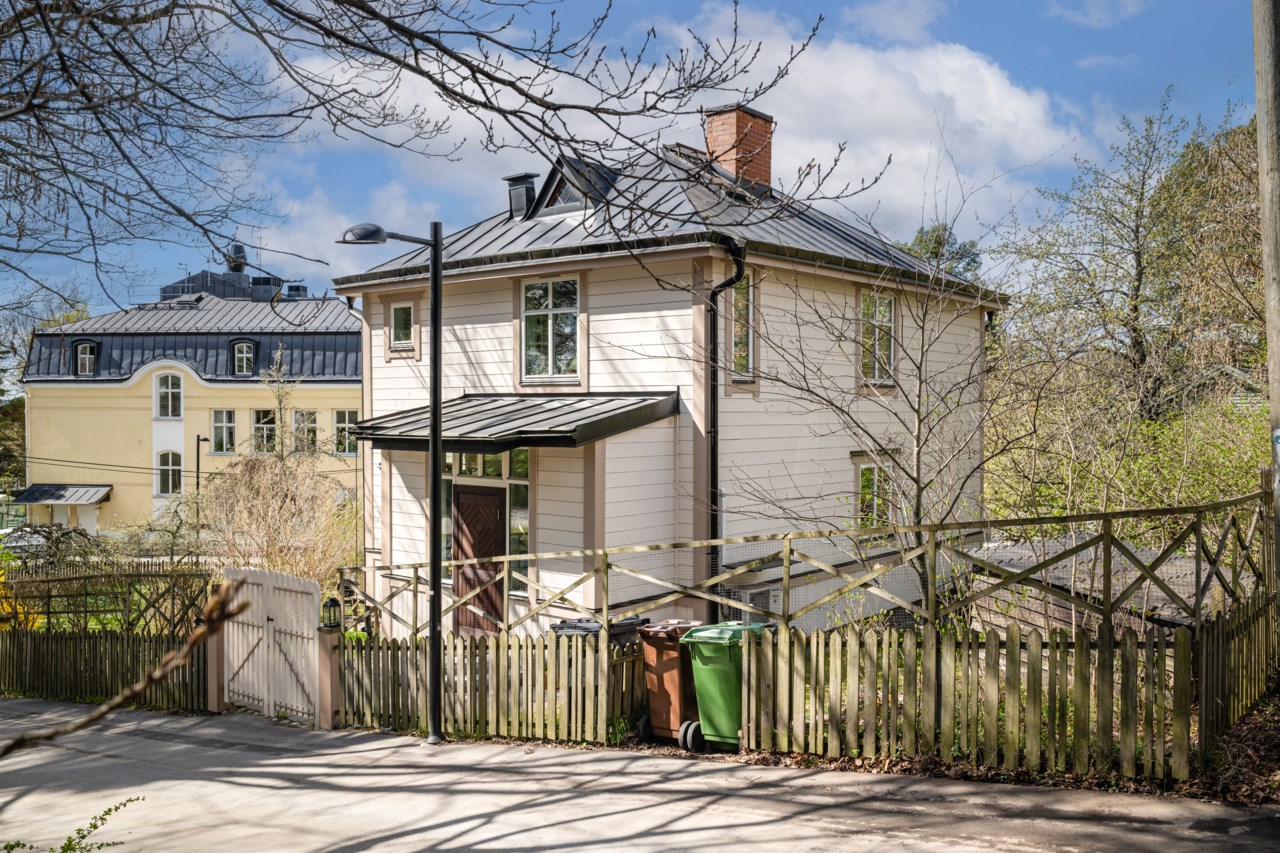 Harstigen 1