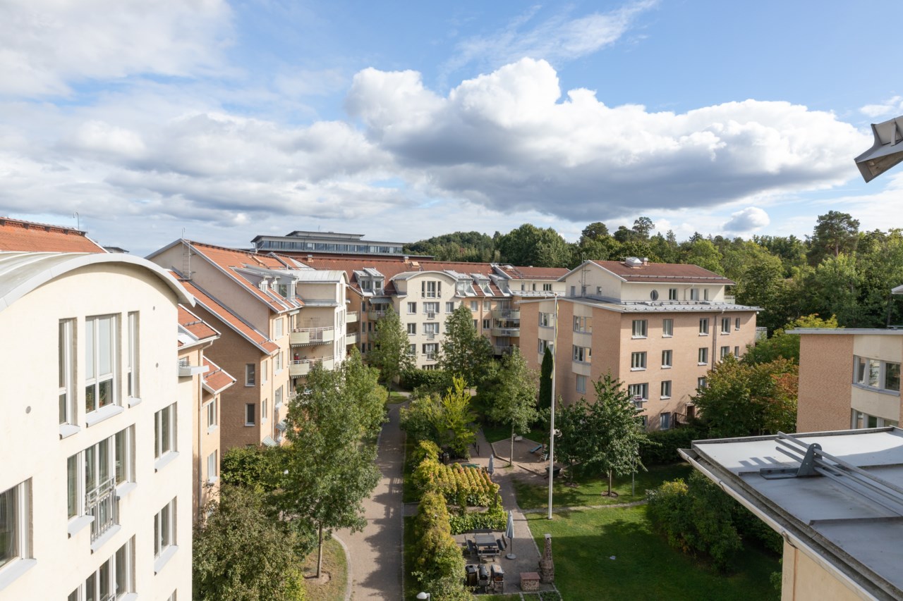 Gustav III:s Boulevard 8