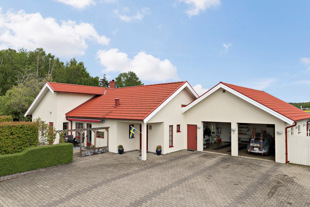 Baragatan 13