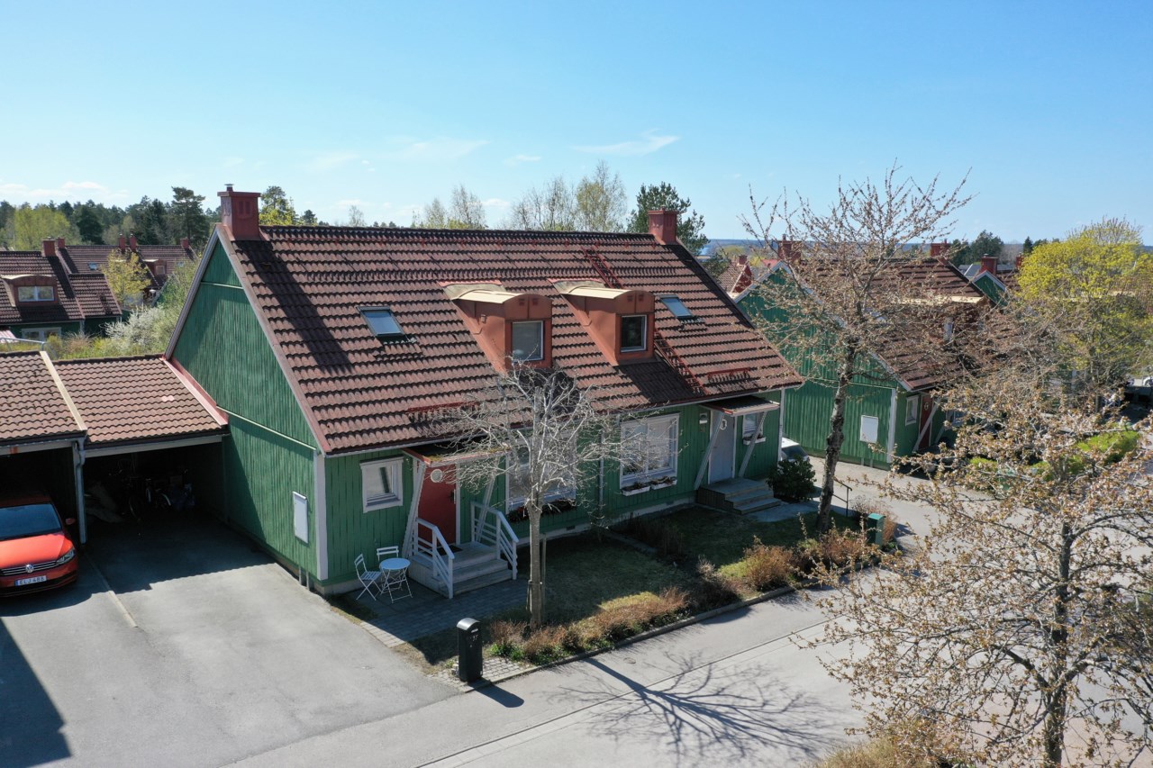 Jarlavägen 37