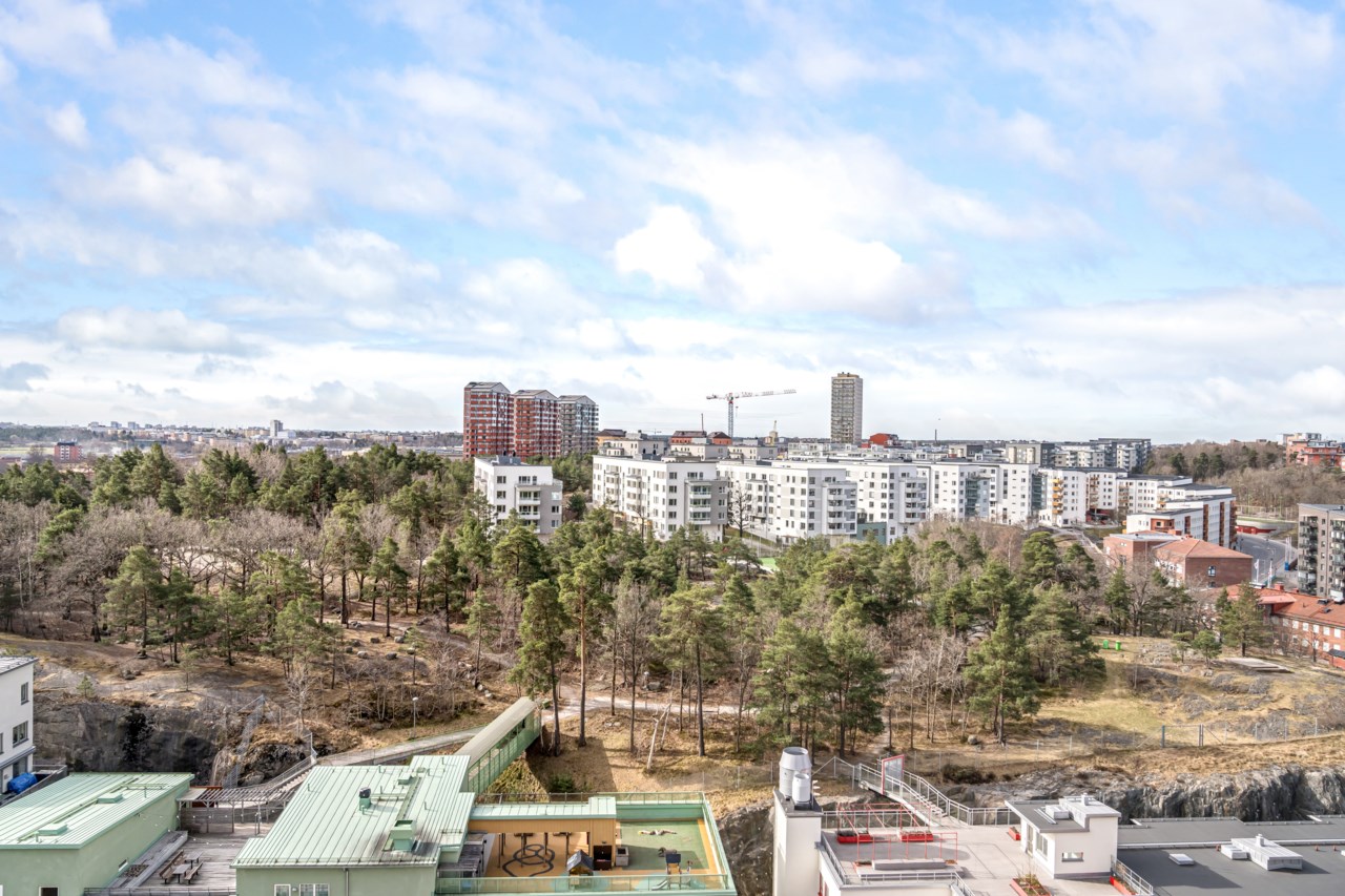 Ekfatsgatan 1, vån 16!