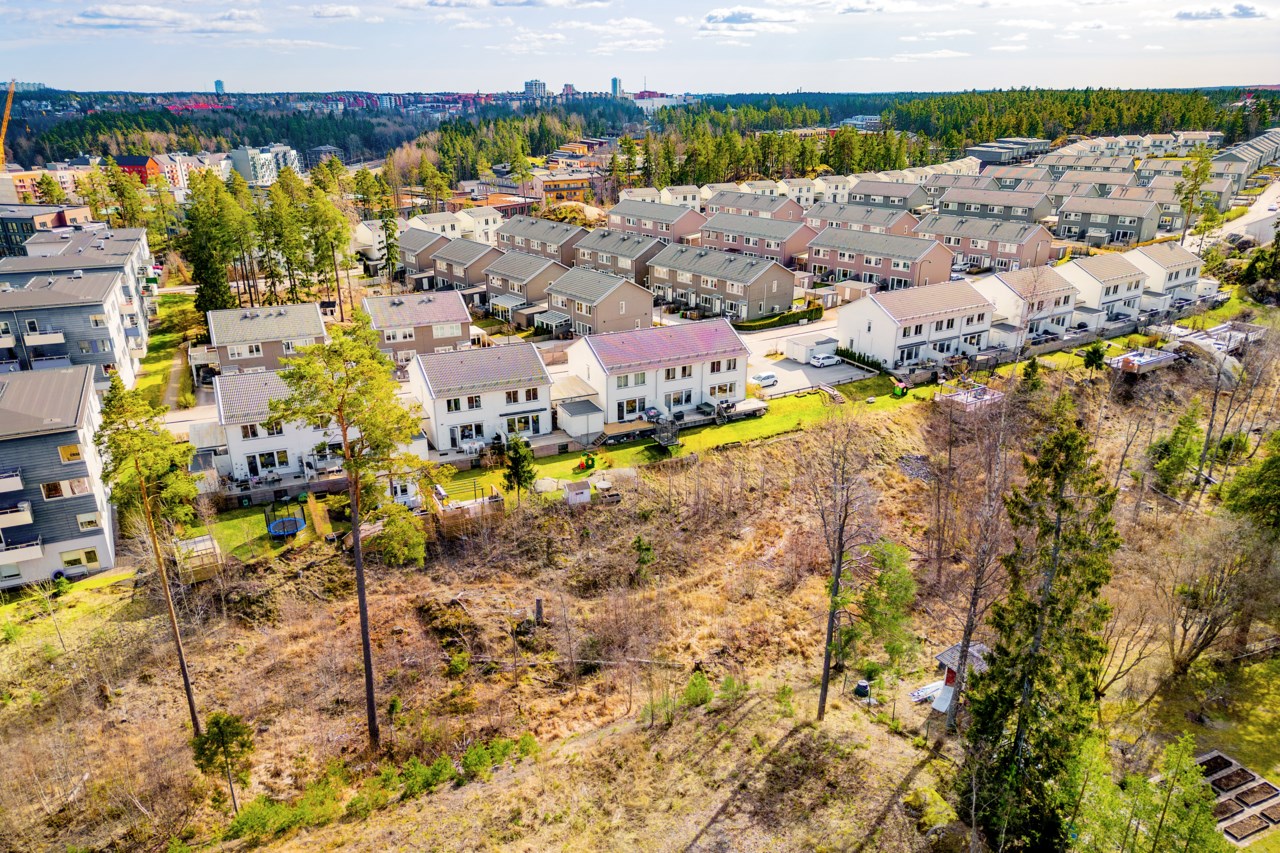 Mycket fint läge med baksida mot grönområde