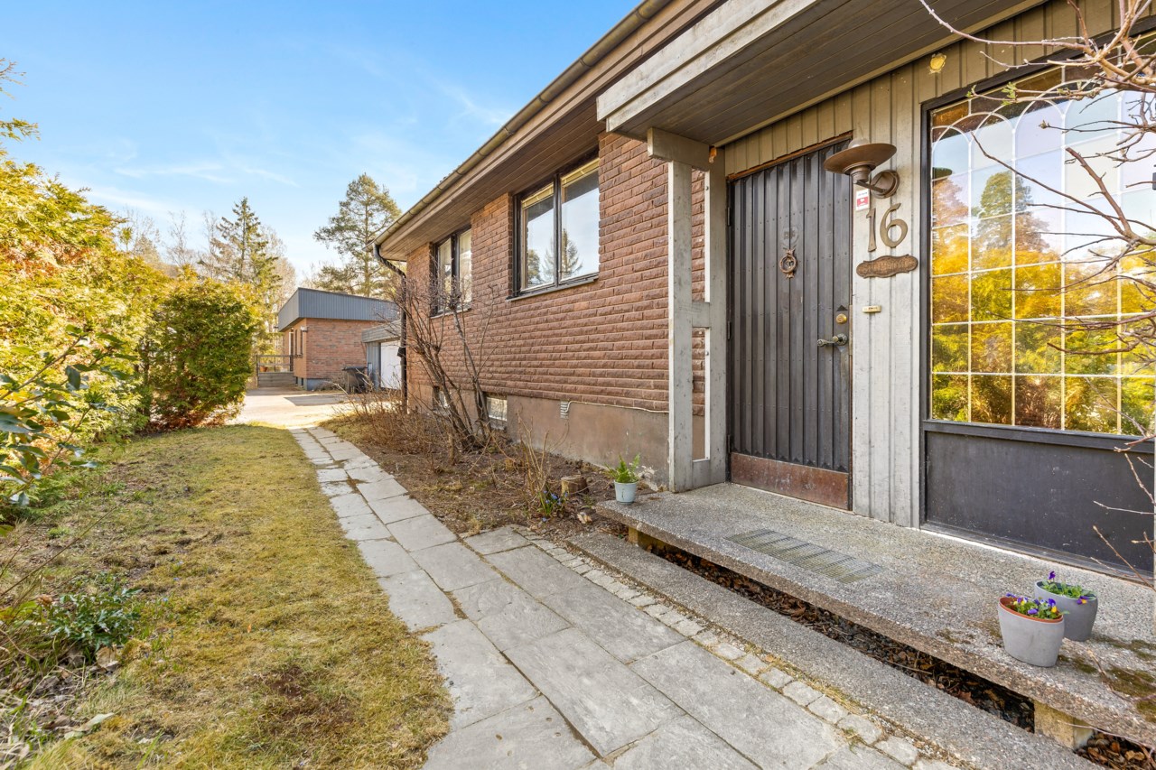 Mistelvägen 16