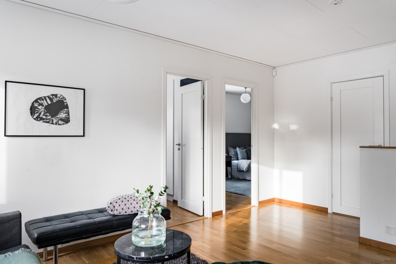 Hällmarksvägen 42