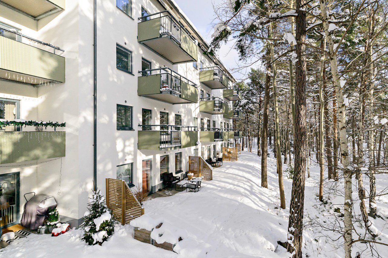 Korintvägen 11, 1 tr