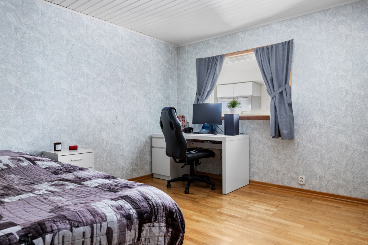 Idrottsvägen 4