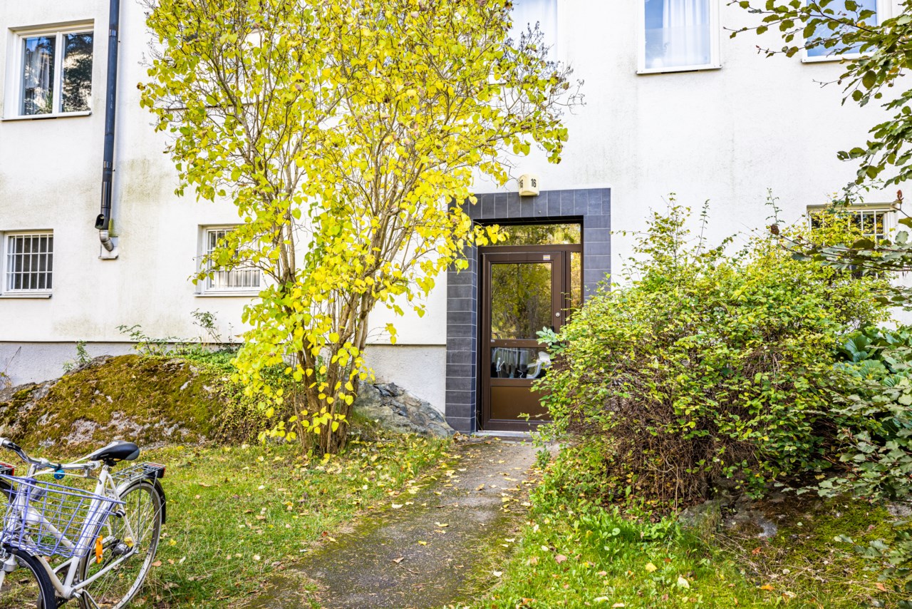 Thunbergsgatan 16