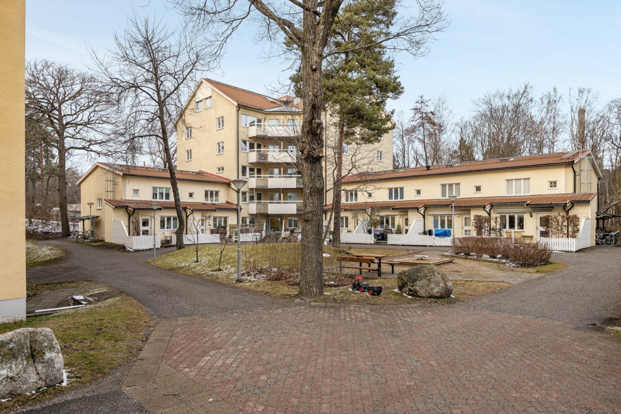 Sten bergmans väg 5