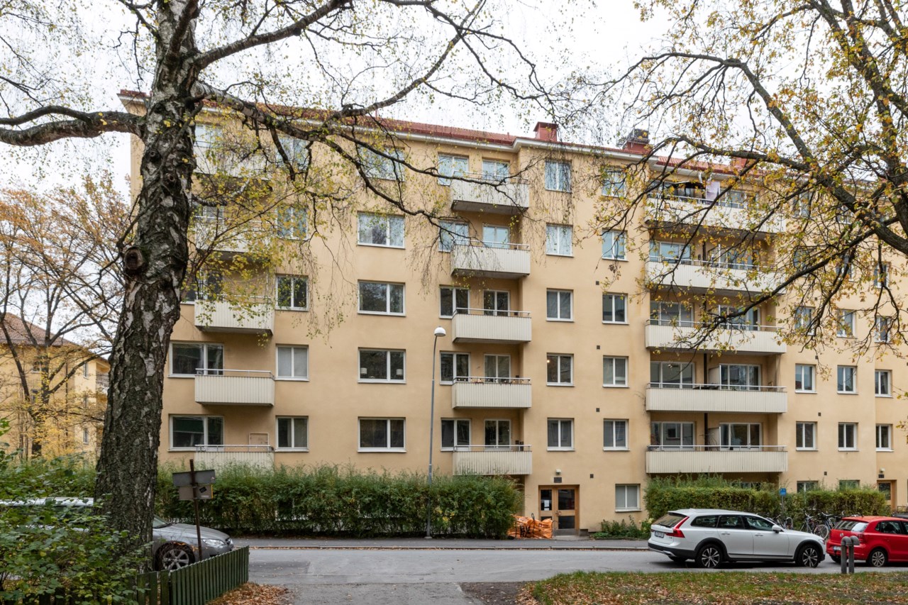 Hasselstigen 8